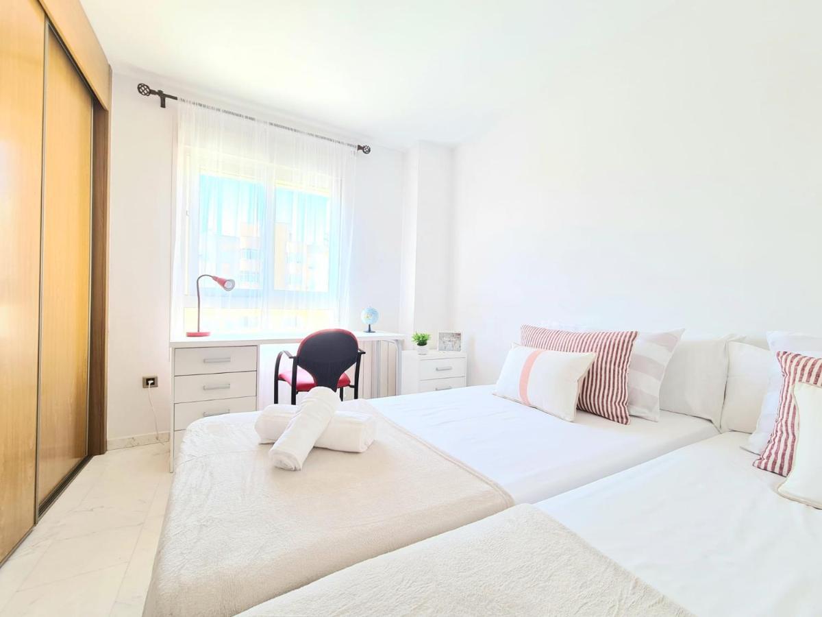 Apartamento 3 Dormitorios Málaga Esterno foto