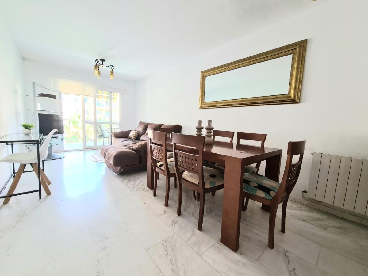 Apartamento 3 Dormitorios Málaga Esterno foto